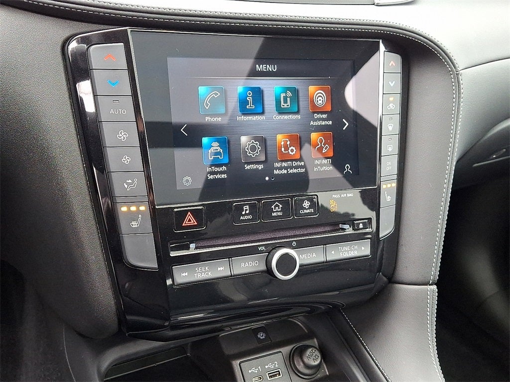 2023 INFINITI QX50 LUXE