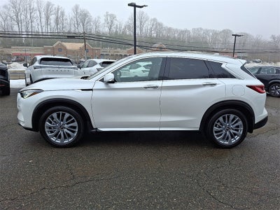 2023 INFINITI QX50 LUXE