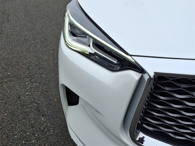 2023 INFINITI QX50 LUXE AWD