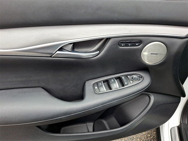 2023 INFINITI QX50 LUXE AWD