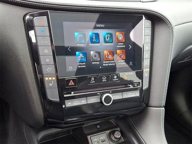 2023 INFINITI QX50 LUXE AWD