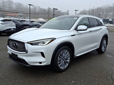 2023 INFINITI QX50 LUXE AWD