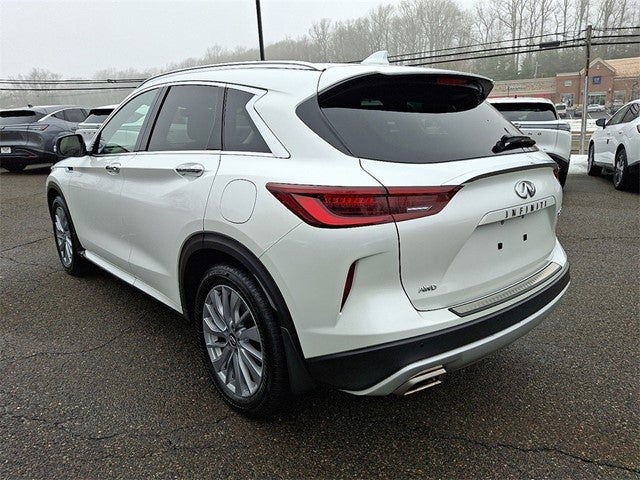 2023 INFINITI QX50 LUXE AWD