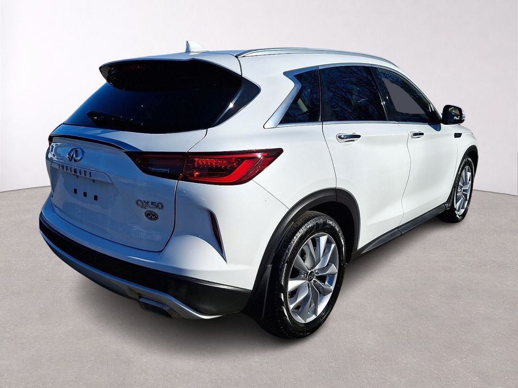 2022 INFINITI QX50 LUXE AWD