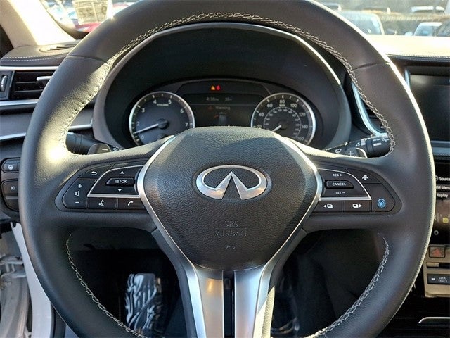2022 INFINITI QX50 LUXE AWD