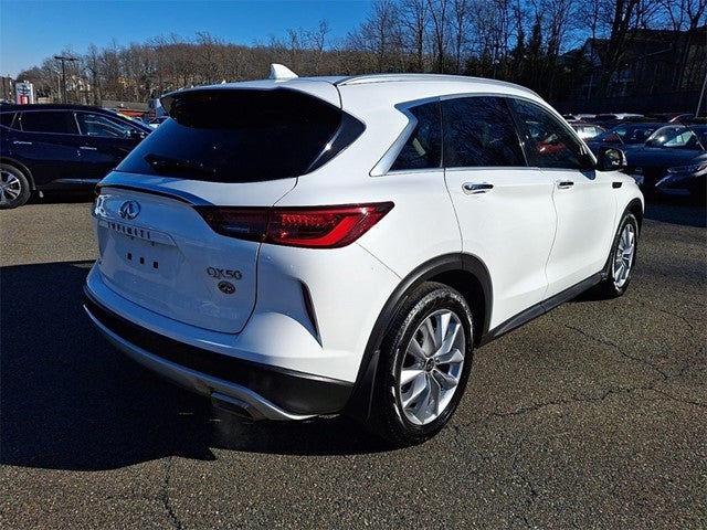 2022 INFINITI QX50 LUXE AWD