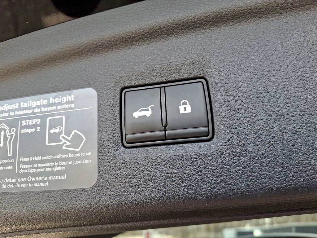 2023 INFINITI QX50 LUXE AWD