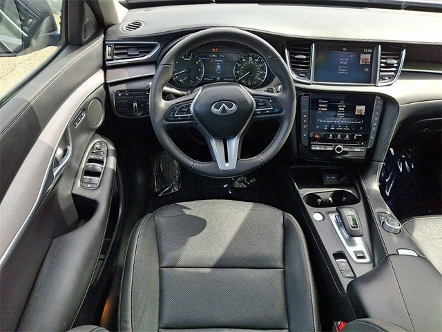2023 INFINITI QX50 LUXE AWD