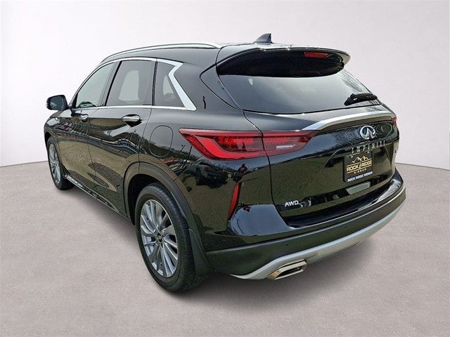 2023 INFINITI QX50 LUXE AWD