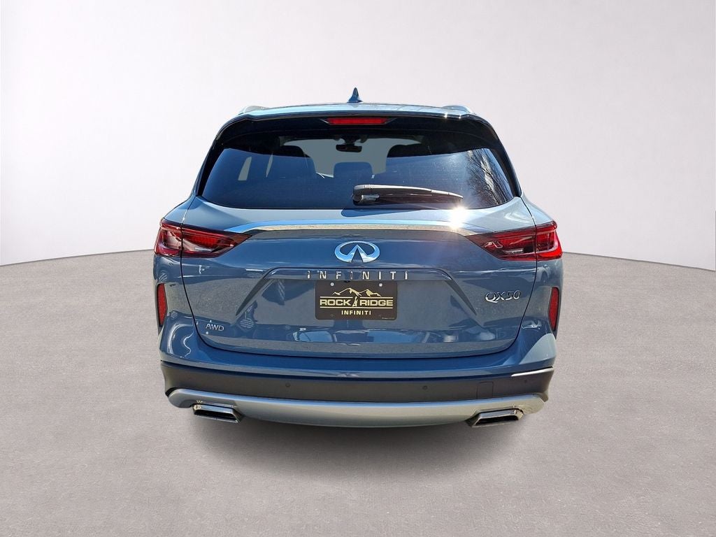 2023 INFINITI QX50 LUXE AWD