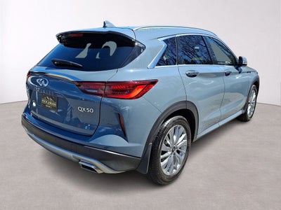 2023 INFINITI QX50 LUXE AWD