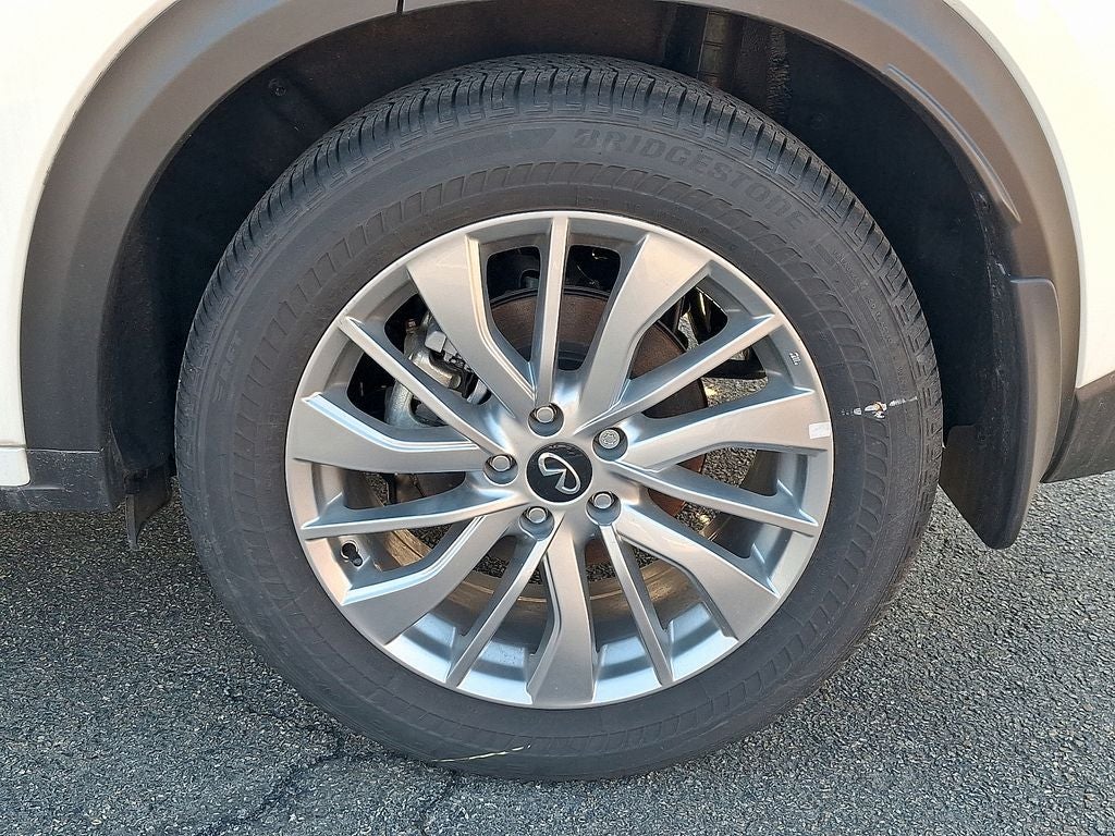 2025 INFINITI QX50 LUXE AWD