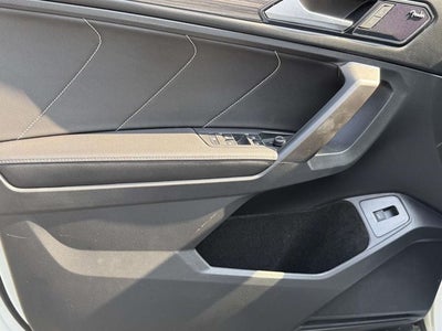 2023 Volkswagen Tiguan 2.0T SEL R-Line