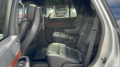 2018 Lincoln Navigator Select
