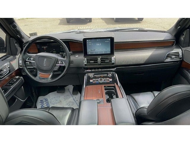 2018 Lincoln Navigator Select