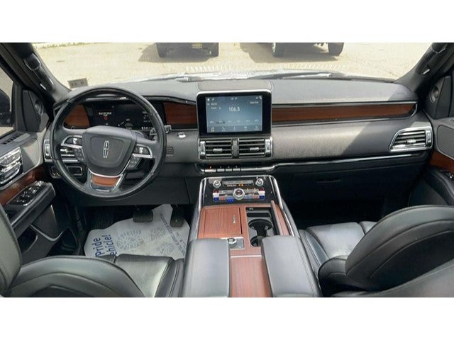 2018 Lincoln Navigator Select