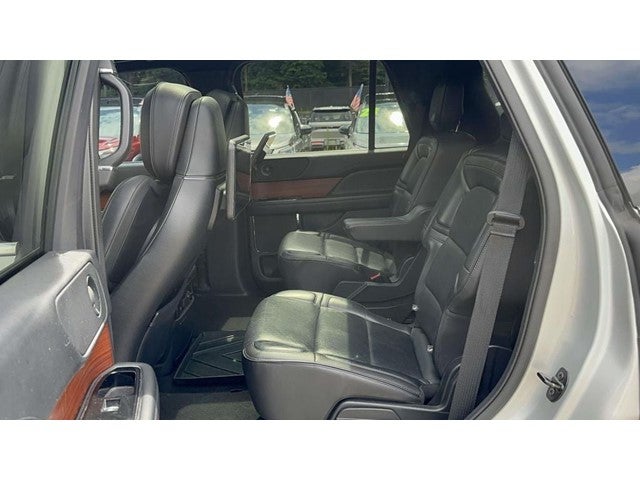 2018 Lincoln Navigator Select