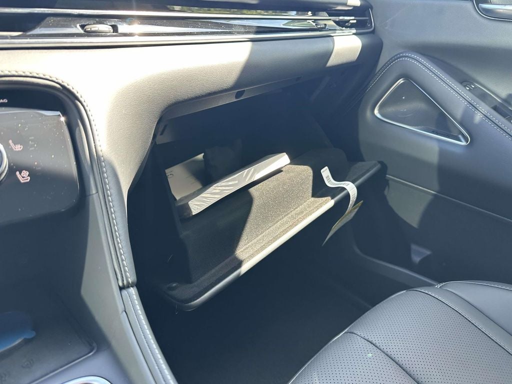 2027 INFINITI QX60 Luxe AWD