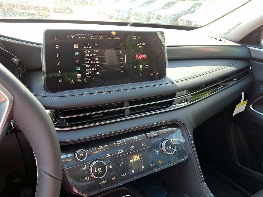 2027 INFINITI QX60 Luxe AWD