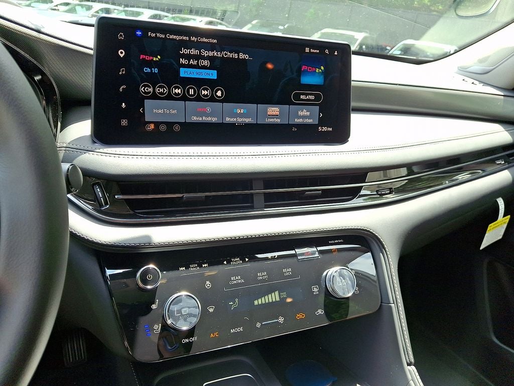 2027 INFINITI QX60 Luxe AWD