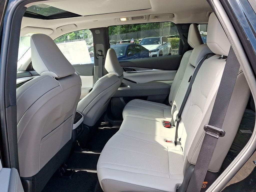 2027 INFINITI QX60 Luxe AWD