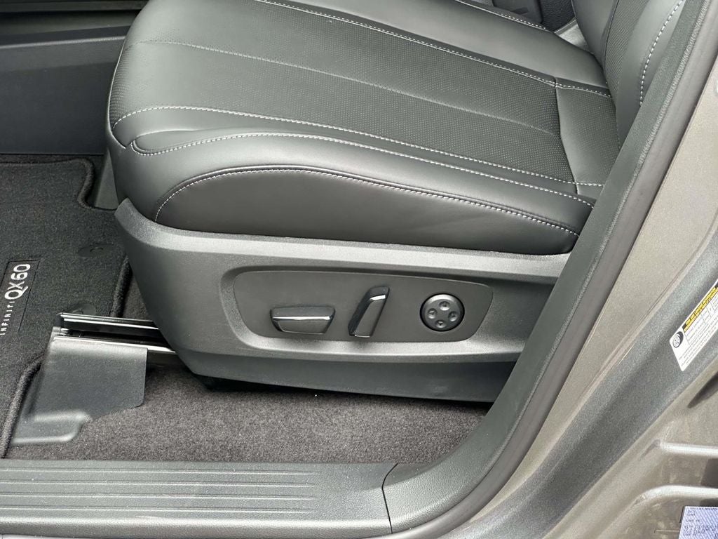 2027 INFINITI QX60 Luxe AWD