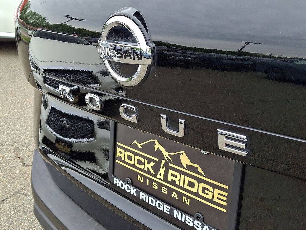 2021 Nissan Rogue S