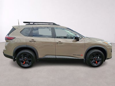 2025 Nissan Rogue Rock Creek