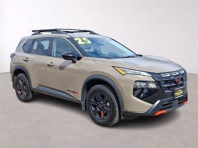 2025 Nissan Rogue Rock Creek