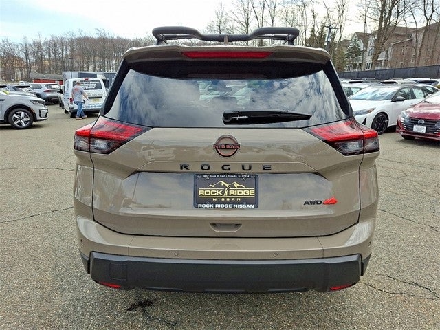 2025 Nissan Rogue Rock Creek