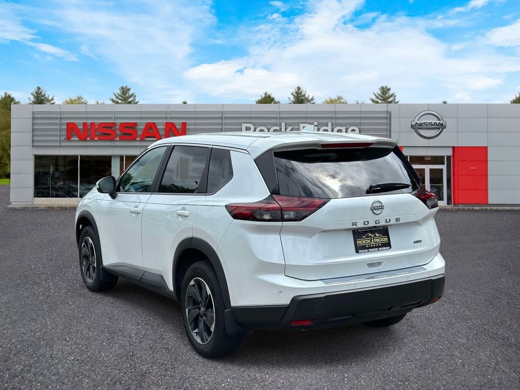 2025 Nissan Rogue SV