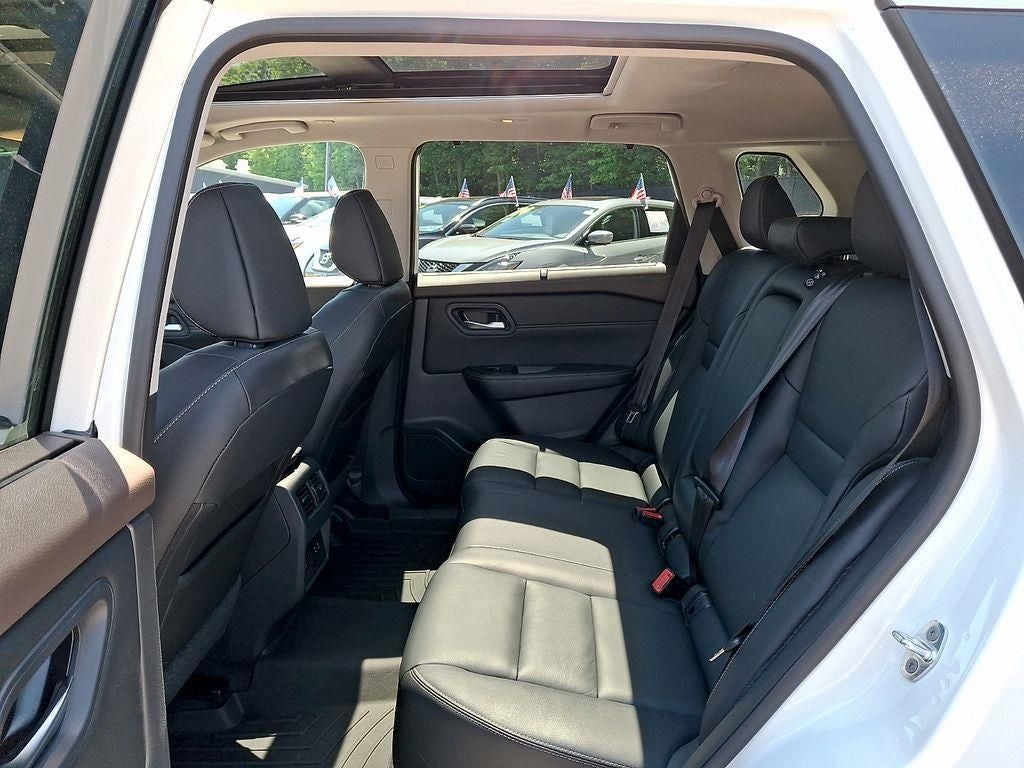 2022 Nissan Rogue SL