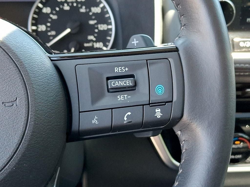 2022 Nissan Rogue SL