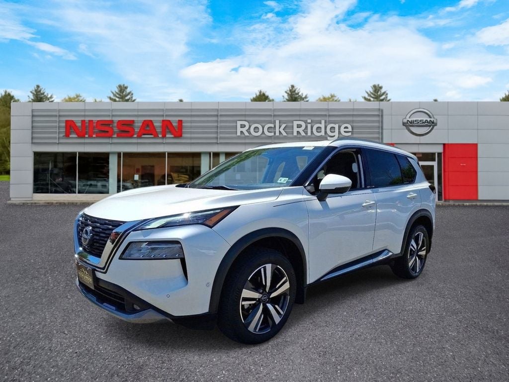 2022 Nissan Rogue SL