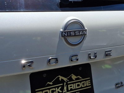 2022 Nissan Rogue SL