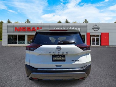 2022 Nissan Rogue SL