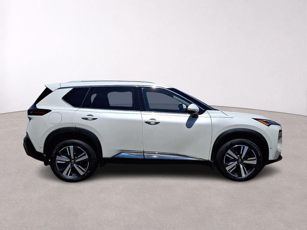 2022 Nissan Rogue SL