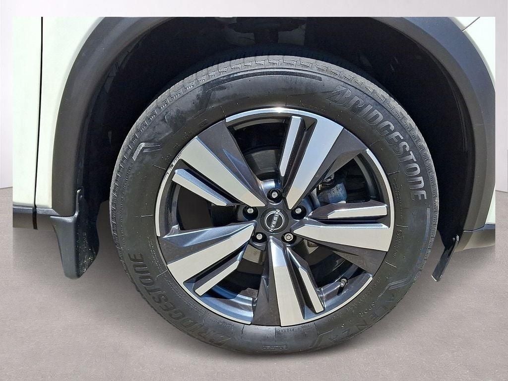 2022 Nissan Rogue SL