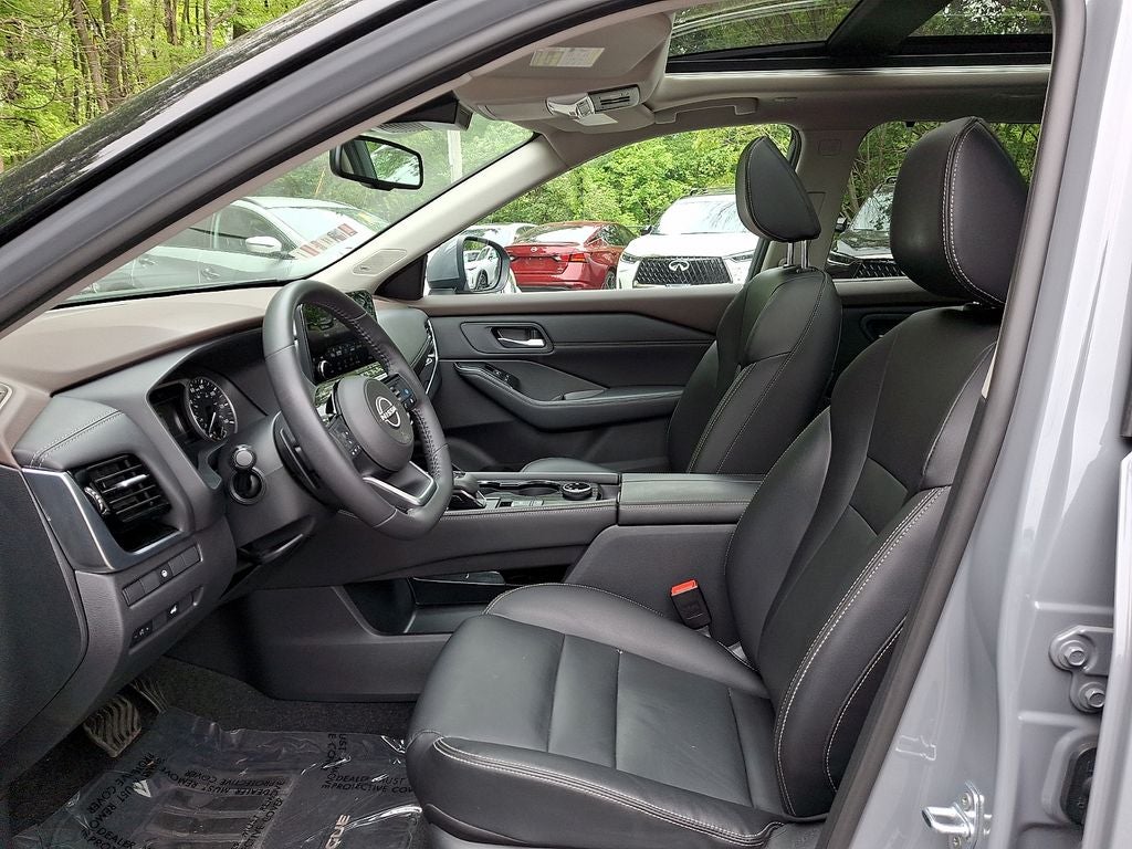 2022 Nissan Rogue SL