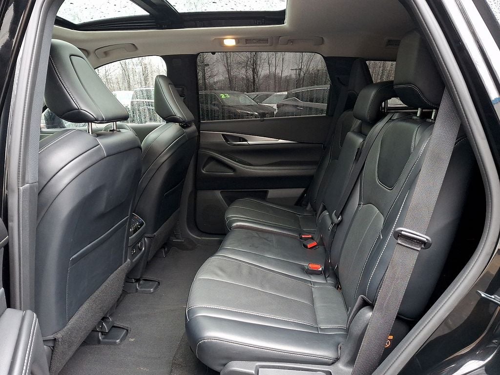 2023 INFINITI QX60 LUXE AWD