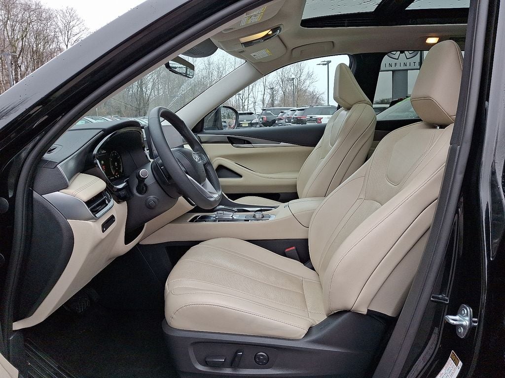 2023 INFINITI QX60 LUXE AWD