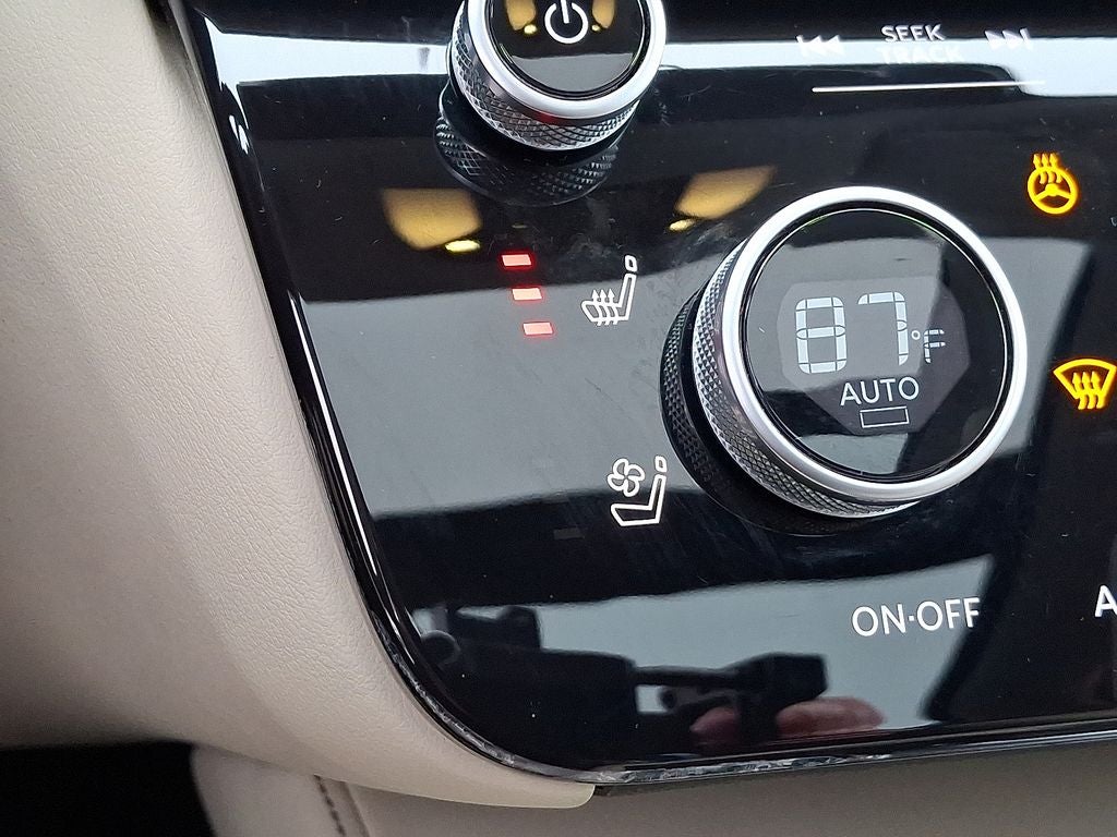 2023 INFINITI QX60 LUXE AWD