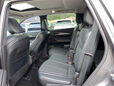 2023 INFINITI QX60 LUXE AWD