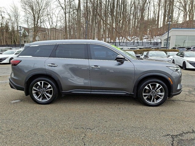 2023 INFINITI QX60 LUXE AWD