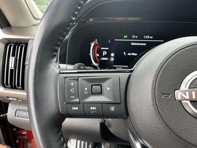 2023 Nissan Pathfinder Platinum