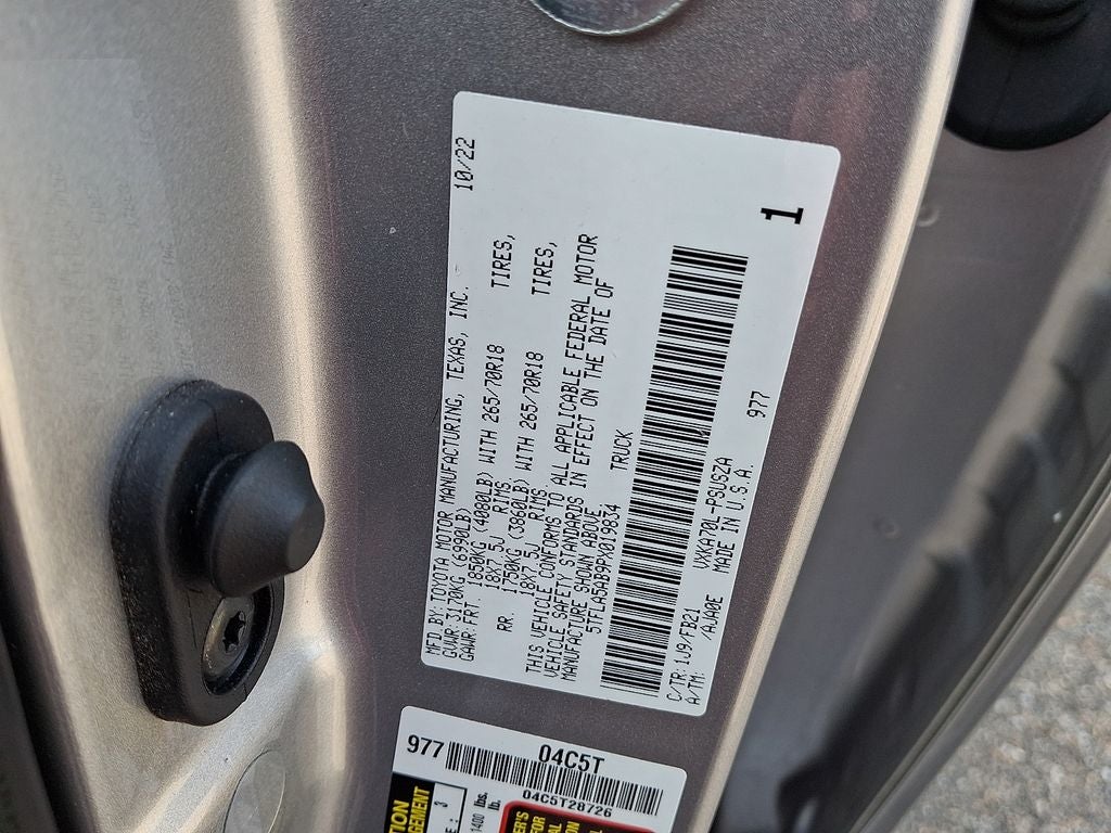 2023 Toyota Tundra SR5