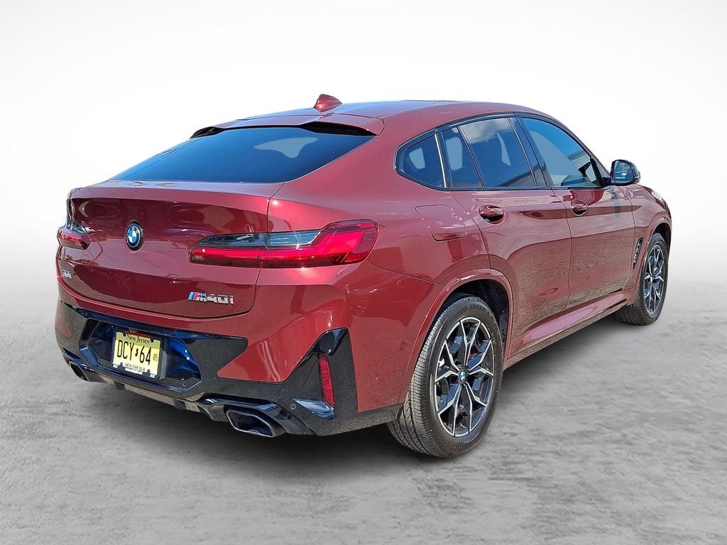2025 BMW X4 M40i