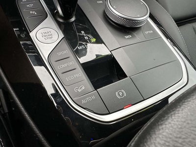 2025 BMW X4 M40i