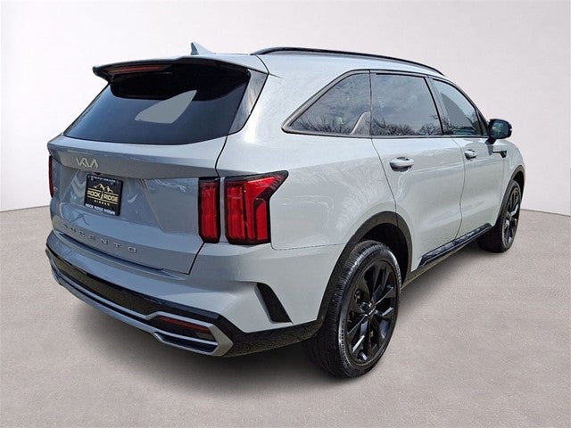 2022 Kia Sorento SX