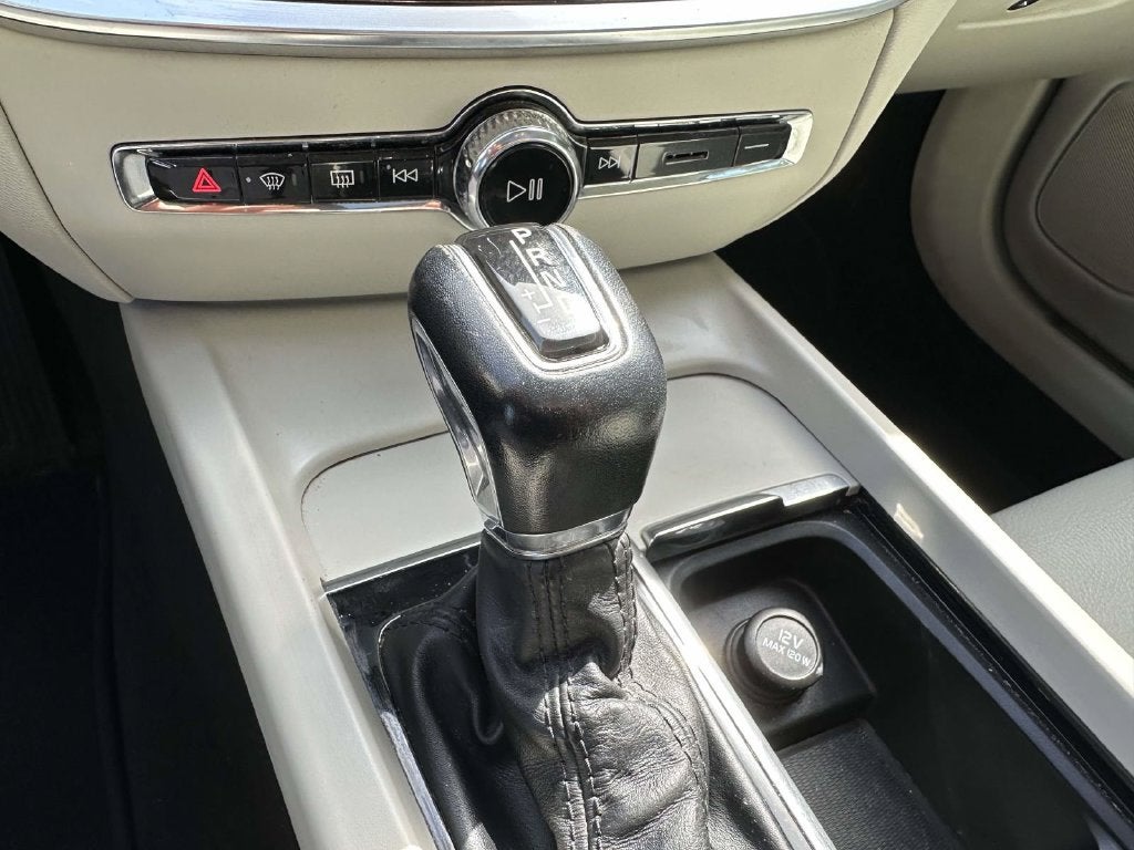 2019 Volvo S60 T6 Momentum